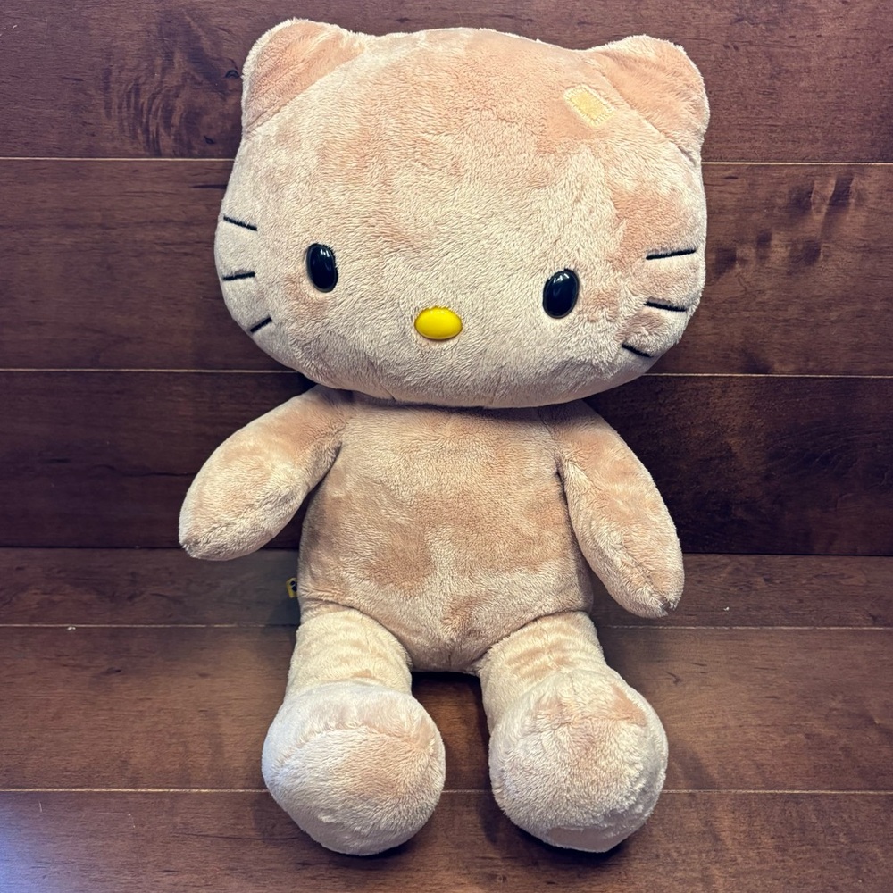 2010 Hello Kitty Build-a-Bear